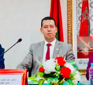 عبد الحكيم البوشعيبي.. كفاءة من الحسيمة صنعت مسارها بالعلم والاجتهاد