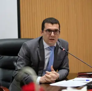 هل إلغاء السلطة التقديرية للقاضي الجنائي يحقق العدالة أم يهدمها ؟!